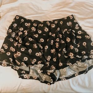 sunflower flowy shorts